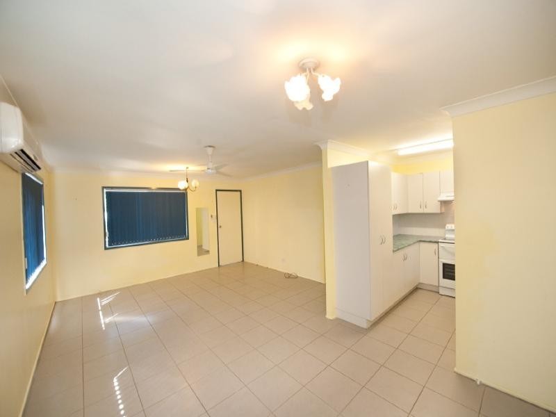 91 Buzacott Street, Park Avenue QLD 4701