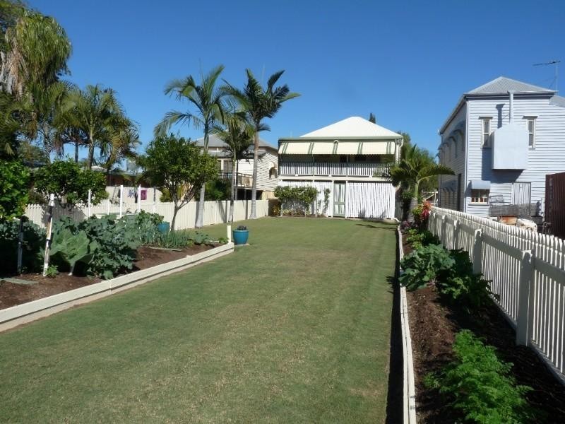 99 West Street, Allenstown QLD 4700
