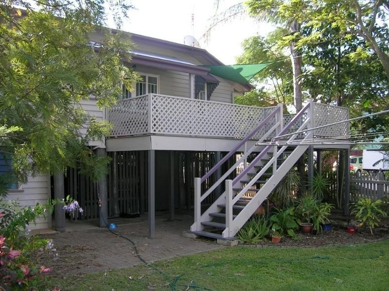 140 Nobbs Street, Berserker QLD 4701