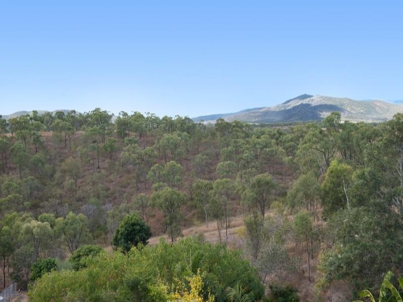 43 Samuel Crescent, Parkhurst QLD 4702