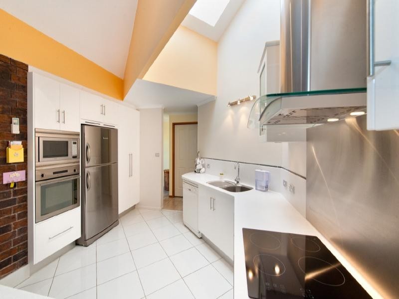 5 Berkelman Street, Frenchville QLD 4701