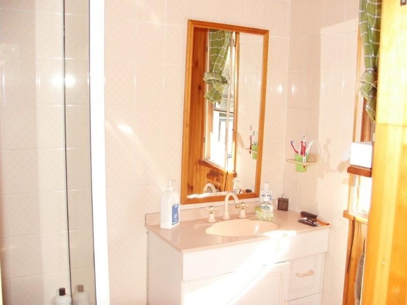 10 Lion Creek Road, Wandal QLD 4700