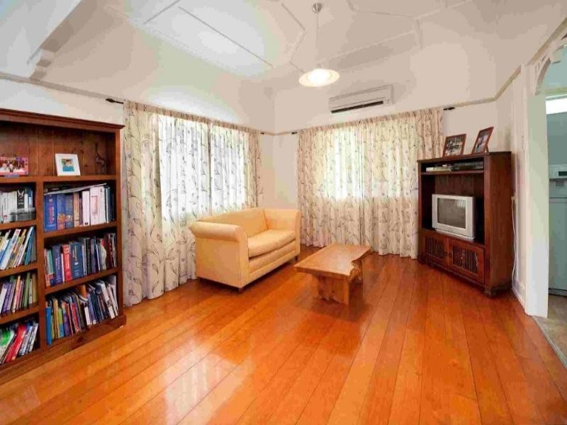 16 Jardine Street, Wandal QLD 4700