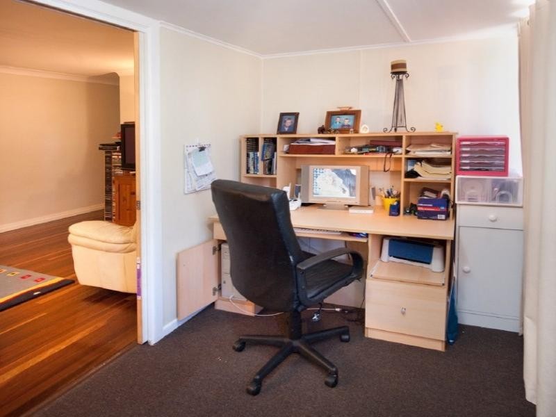 473 Crane Avenue, Kawana QLD 4701