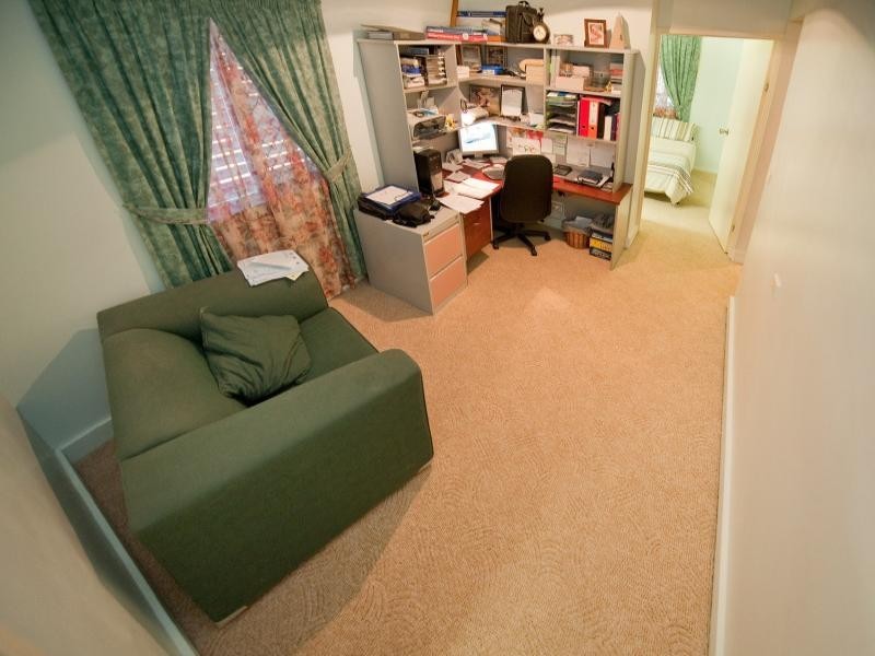 23 Thackeray Street, Park Avenue QLD 4701