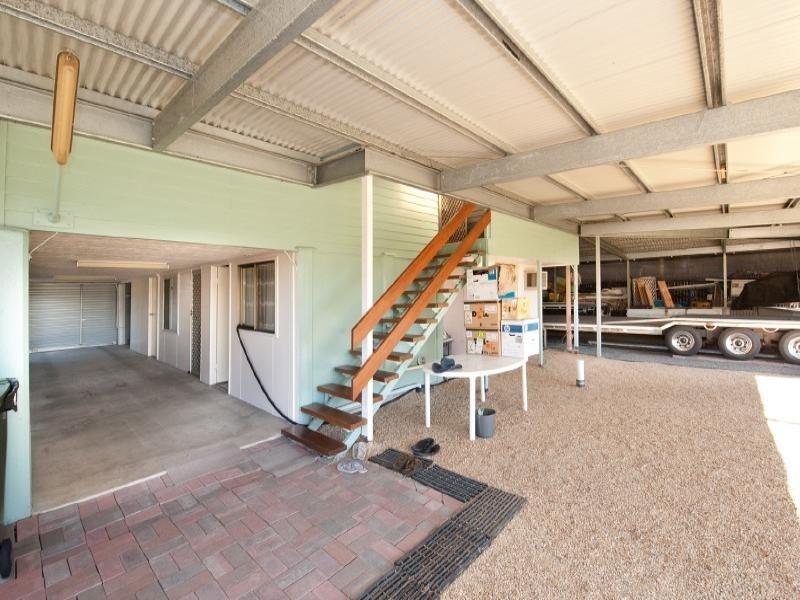 23 Thackeray Street, Park Avenue QLD 4701