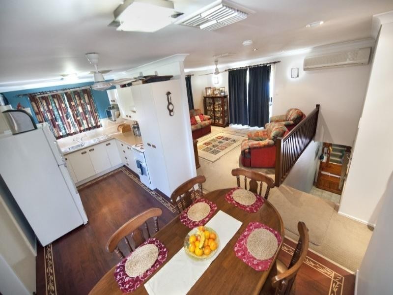 25 Bondeson Drive, Parkhurst QLD 4702