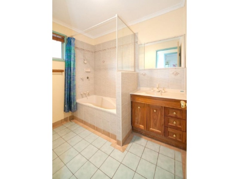 139 Berserker Street, Berserker QLD 4701
