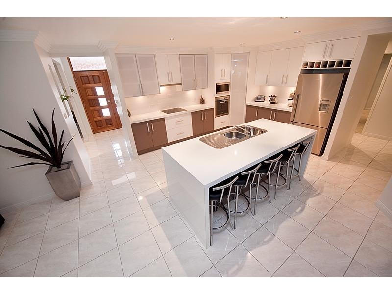 4 Candlebark Court, Frenchville QLD 4701