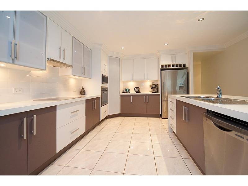 4 Candlebark Court, Frenchville QLD 4701