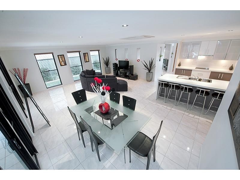 4 Candlebark Court, Frenchville QLD 4701