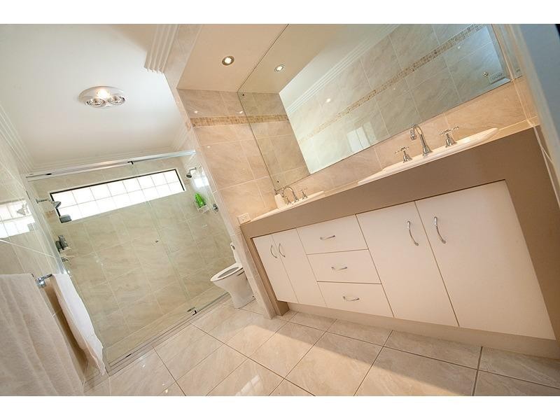 4 Candlebark Court, Frenchville QLD 4701