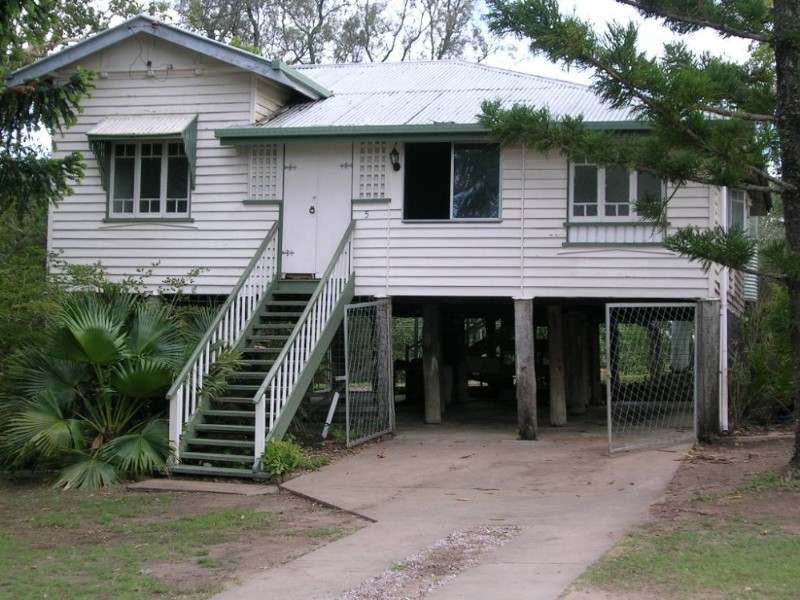 5 Kirkellen Street, Berserker QLD 4701