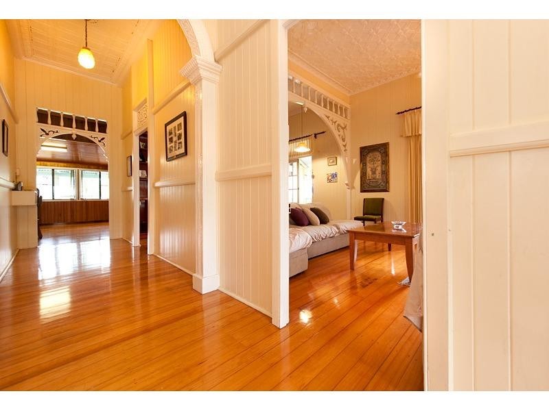 52 Cambridge Street, The Range QLD 4700