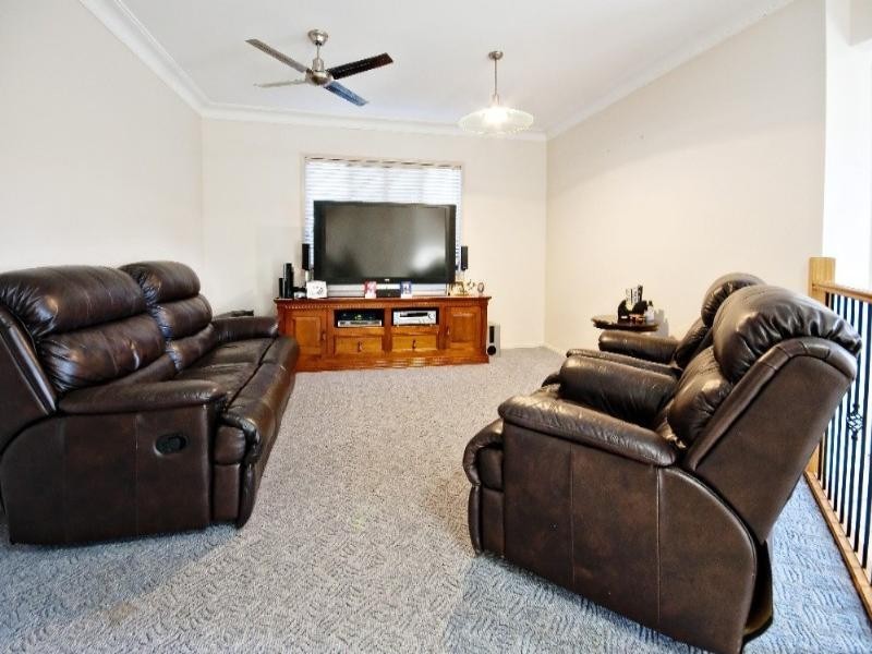 236 Denham Street, The Range QLD 4700