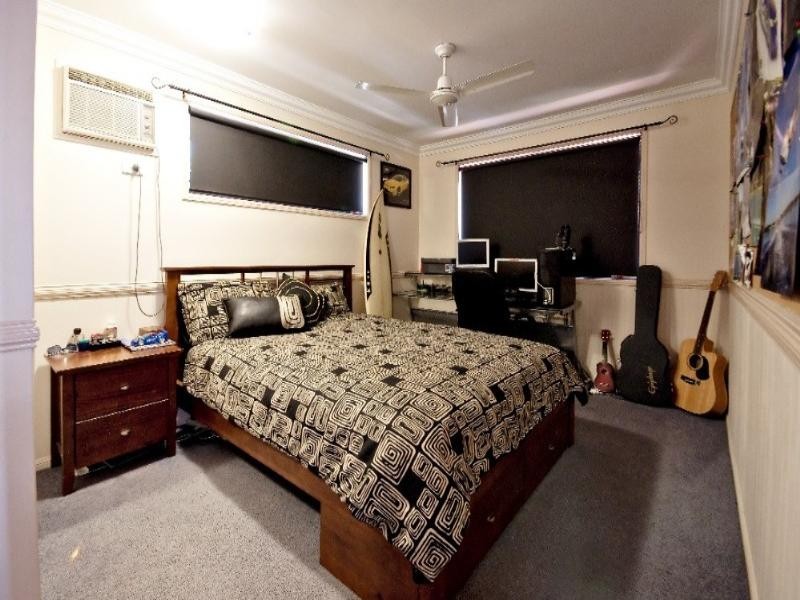 236 Denham Street, The Range QLD 4700