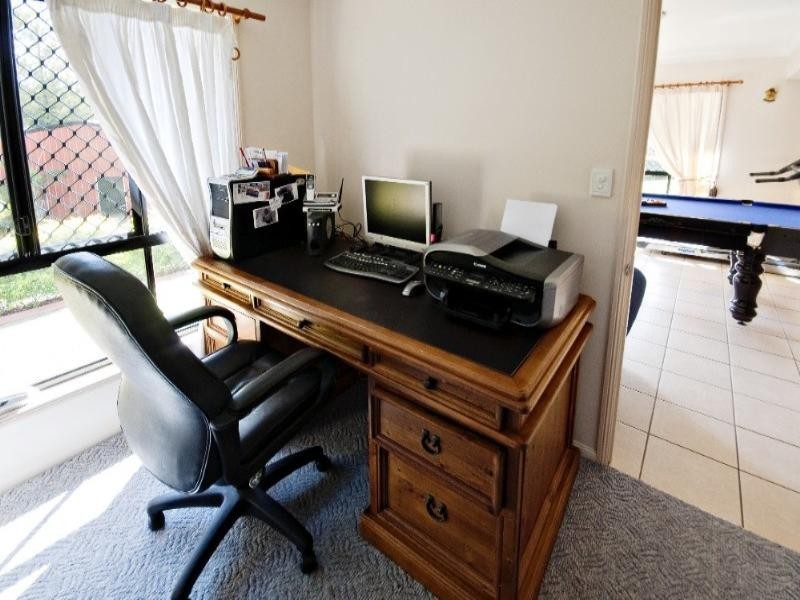 236 Denham Street, The Range QLD 4700