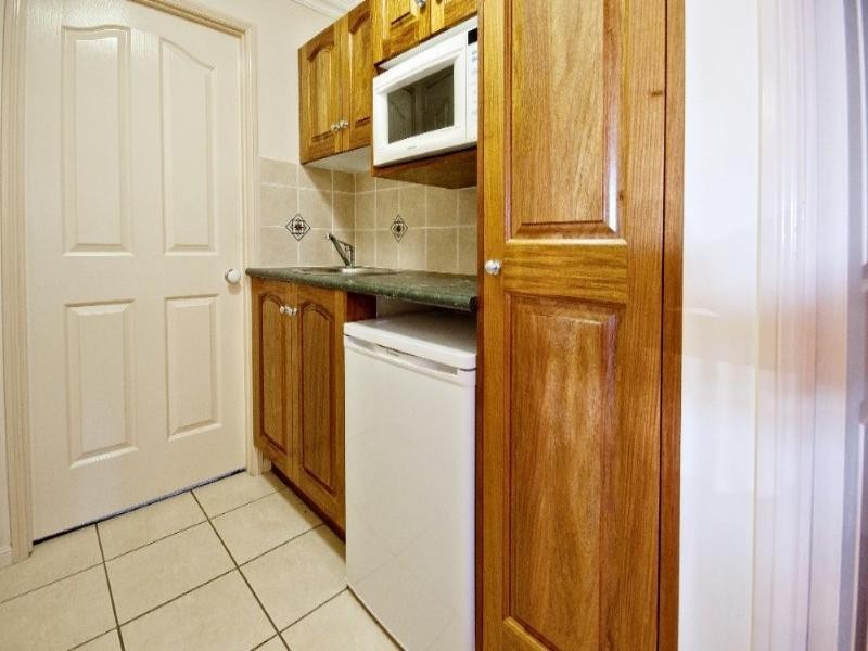 236 Denham Street, The Range QLD 4700