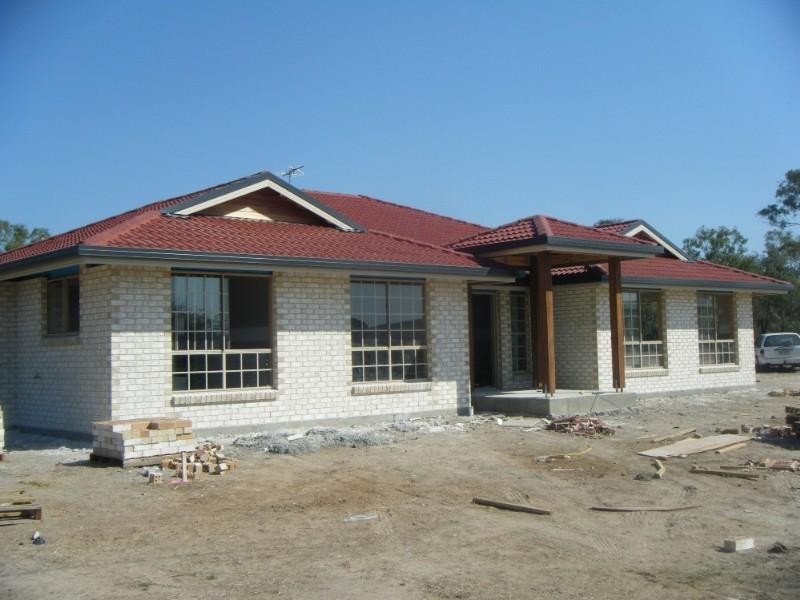 17 Cunningham Drive, Glenlee QLD 4711