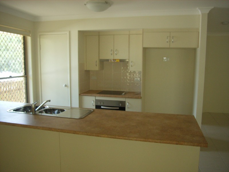8 Magnolia Court, Frenchville QLD 4701