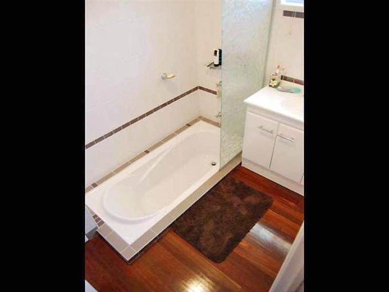 25A Main Street, Park Avenue QLD 4701