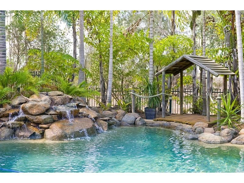 21 Morris Road, Alton Downs QLD 4702