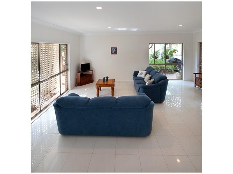21 Morris Road, Alton Downs QLD 4702