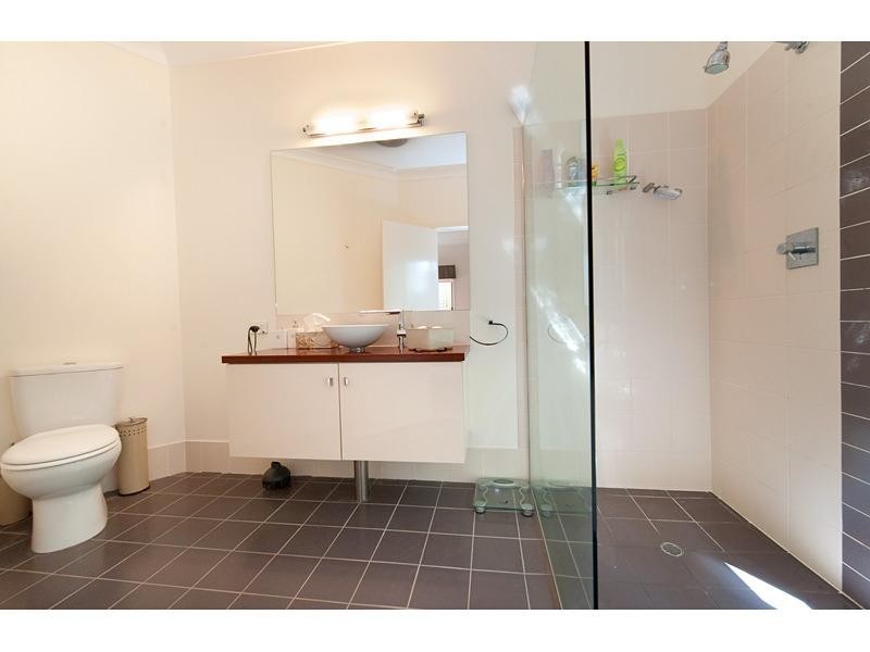 21 Morris Road, Alton Downs QLD 4702