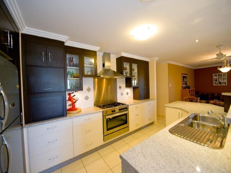 10 Rebecca Close, Rockyview QLD 4701