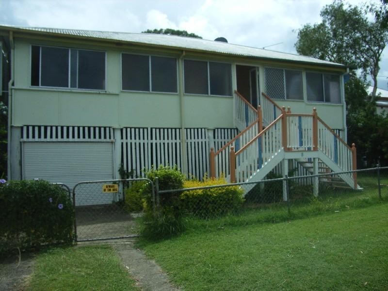 8 Jones Street, Wandal QLD 4700