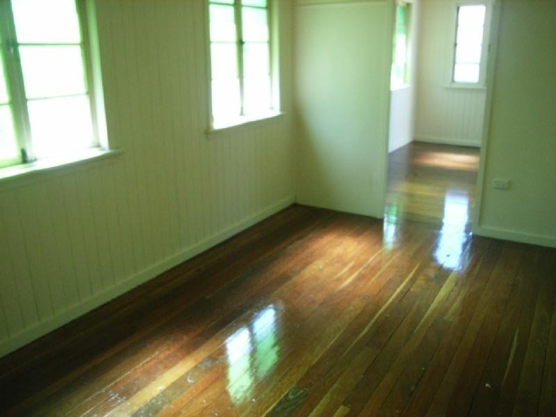 2/99 Princess Street, Berserker QLD 4701