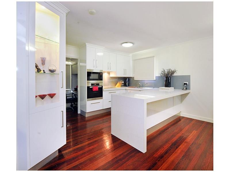 81 Armstrong Street, Berserker QLD 4701