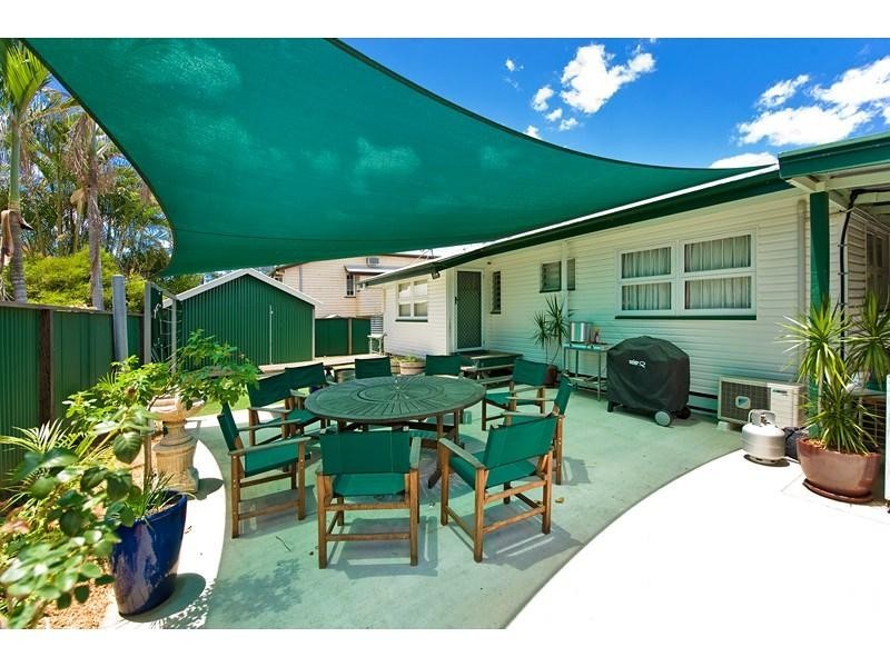 81 Armstrong Street, Berserker QLD 4701