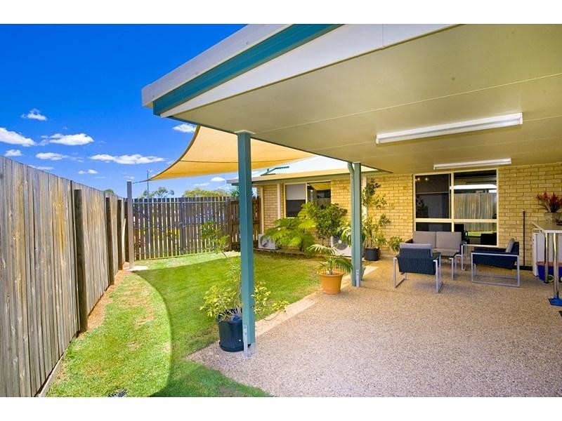 17 Connemara Drive, Kawana QLD 4701