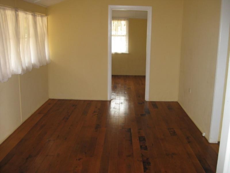 31 Neerkol Road, Stanwell QLD 4702