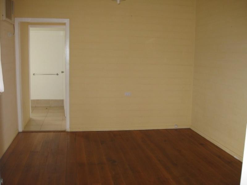 31 Neerkol Road, Stanwell QLD 4702