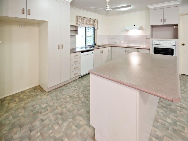 166 Emmerson Drive, Glenlee QLD 4711