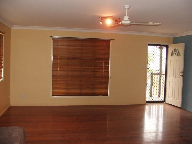 11 Bean Avenue, Parkhurst QLD 4702