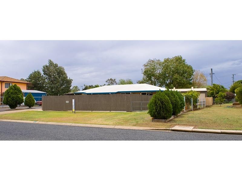 3 Banksia Court, Gracemere QLD 4702