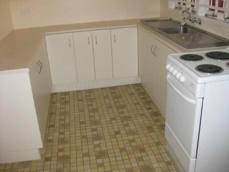 18 Flynn Street, Wandal QLD 4700