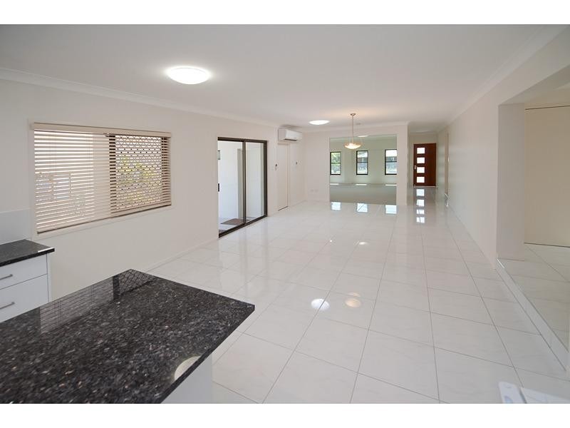 10 Jard Street, Frenchville QLD 4701