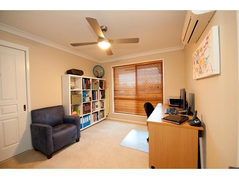 10 Bellbird Drive, Parkhurst QLD 4702