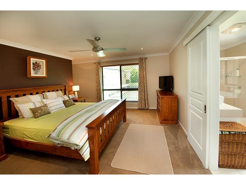 10 Bellbird Drive, Parkhurst QLD 4702