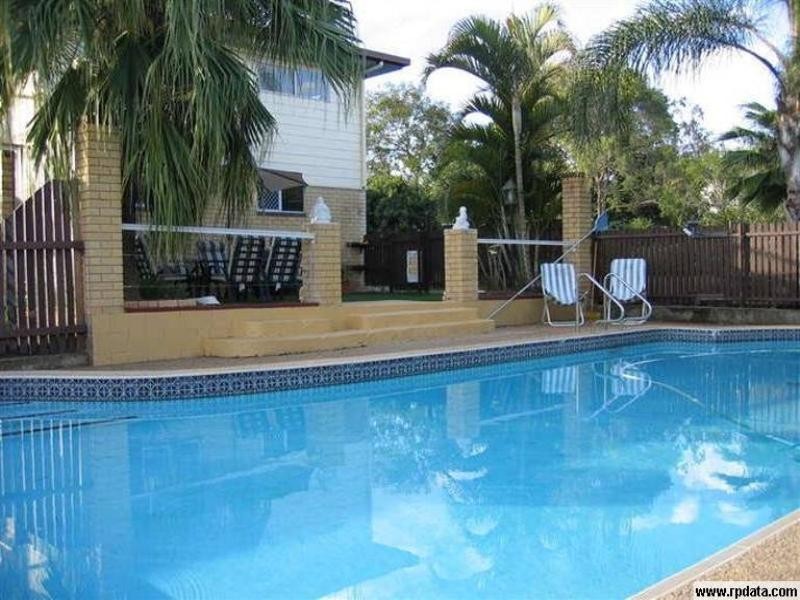 18 Lawrie Avenue, Gracemere QLD 4702