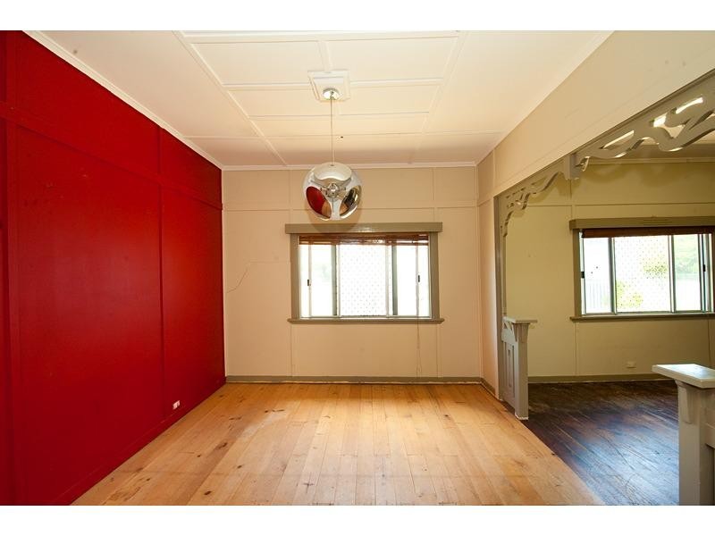 279 Berserker Street, Berserker QLD 4701