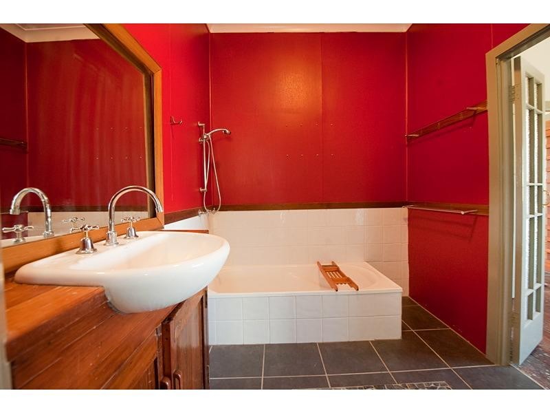 279 Berserker Street, Berserker QLD 4701