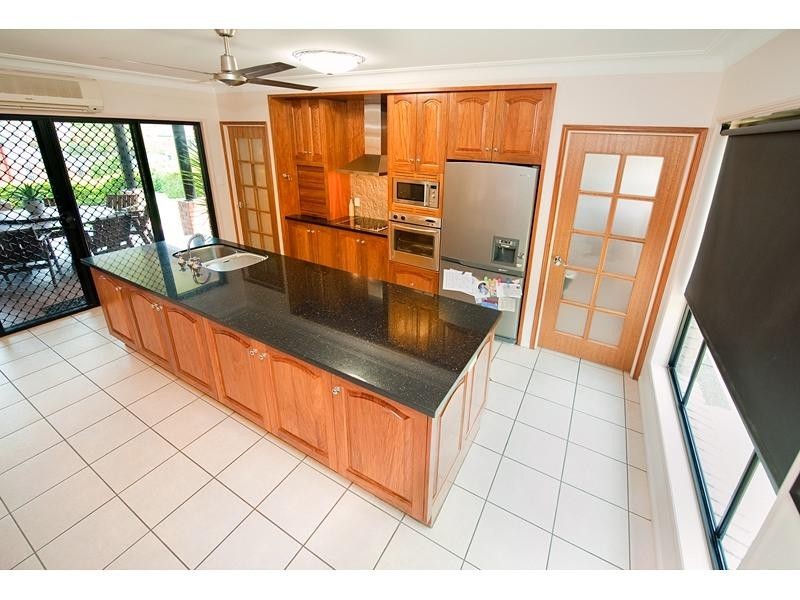 236 Denham Street, The Range QLD 4700
