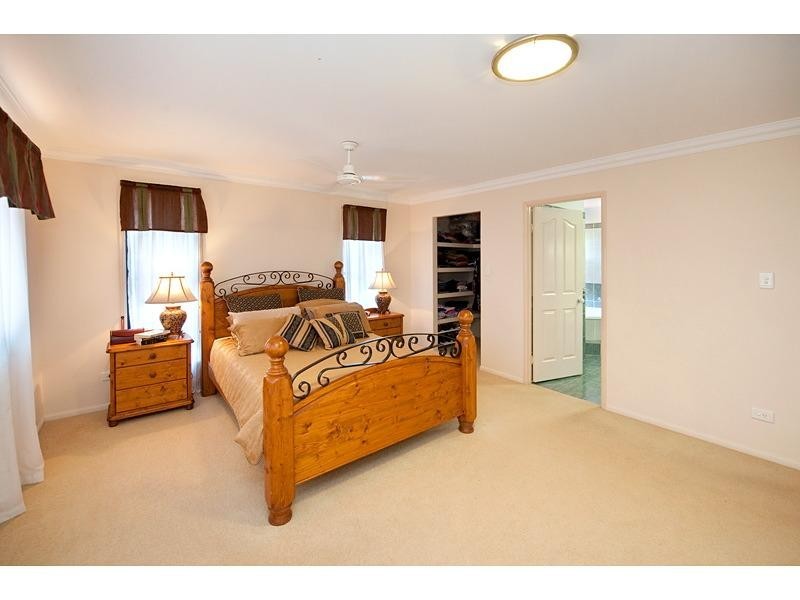 236 Denham Street, The Range QLD 4700