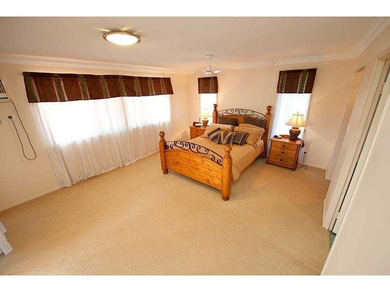 236 Denham Street, The Range QLD 4700