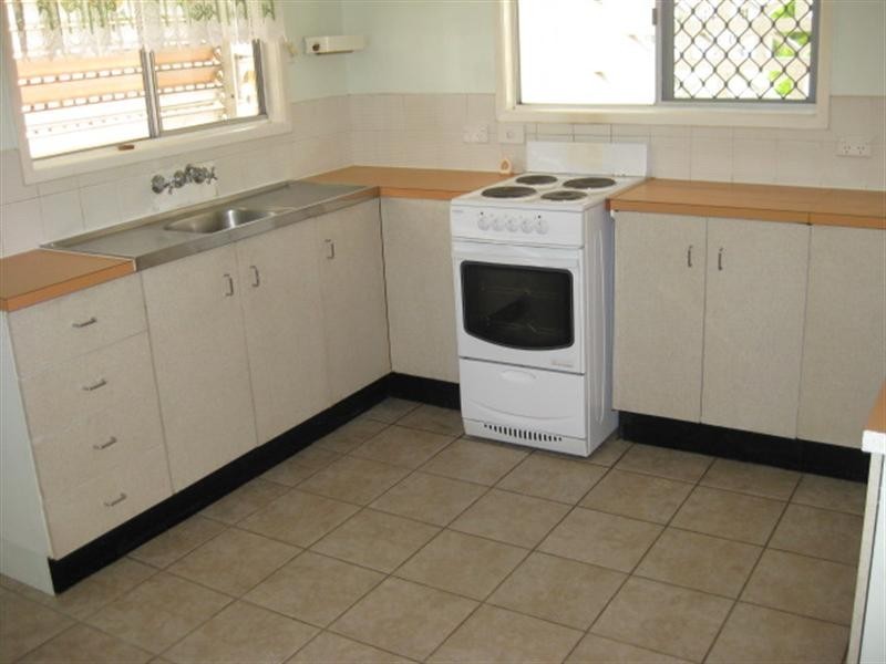 7 Arnold Street, Allenstown QLD 4700